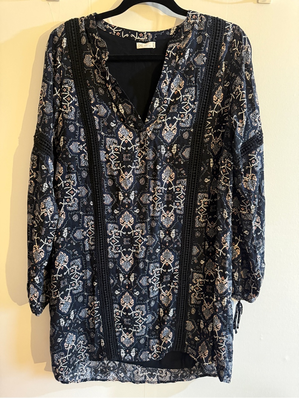 Gentle Fawn Medium Navy Print Rayon Tunic Dress Boho Crochet Trim Long Sleeve